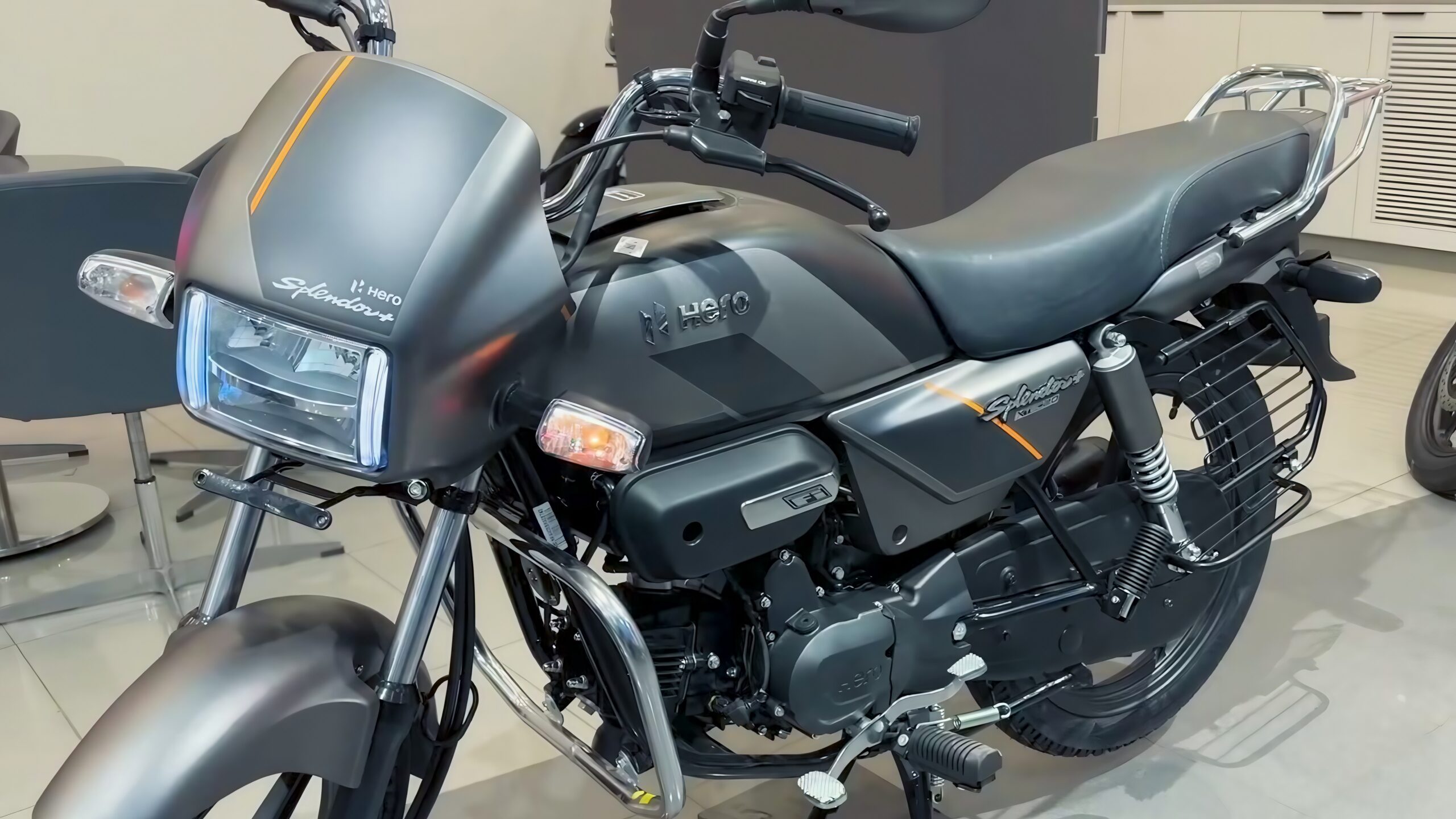 New Hero Splendor Plus 2025